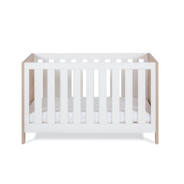 Oak 2025 baby bed