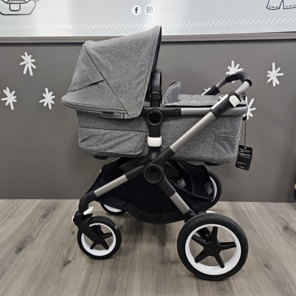 Ex-Display Bugaboo Fox 3 Graphite Grey & Seat Fabric